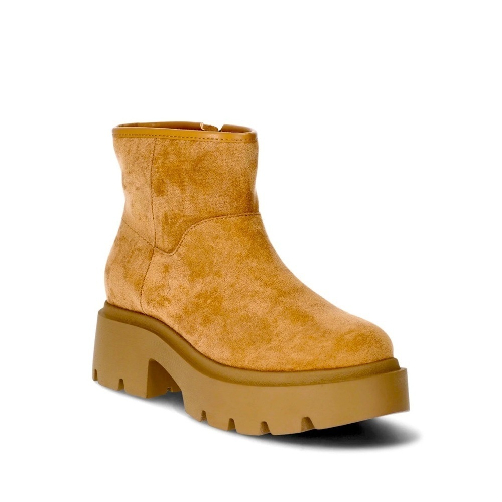 No Boundaries Lug Sole Ankle Boots - Picture 6 of 10